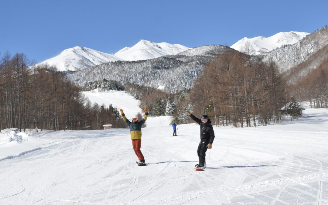 Learn to Ride at Mt. Norikura Snow Resort: 2025/26 Ski & Snowboard School Guide